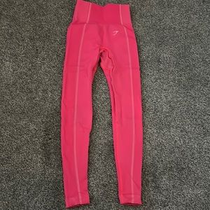 gym shark hot pink leggings!